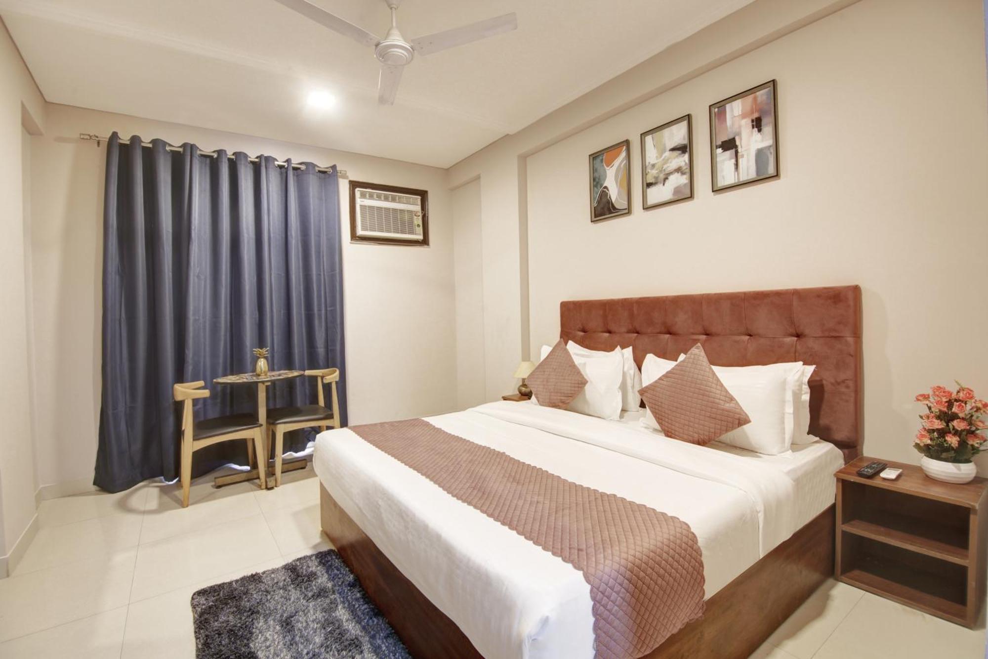 Limewood Stay - Executive Huda City Center Gurgaon Exteriör bild